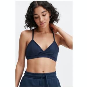 Fabletics Live-in RazorBack Bralette Blue Size XXL